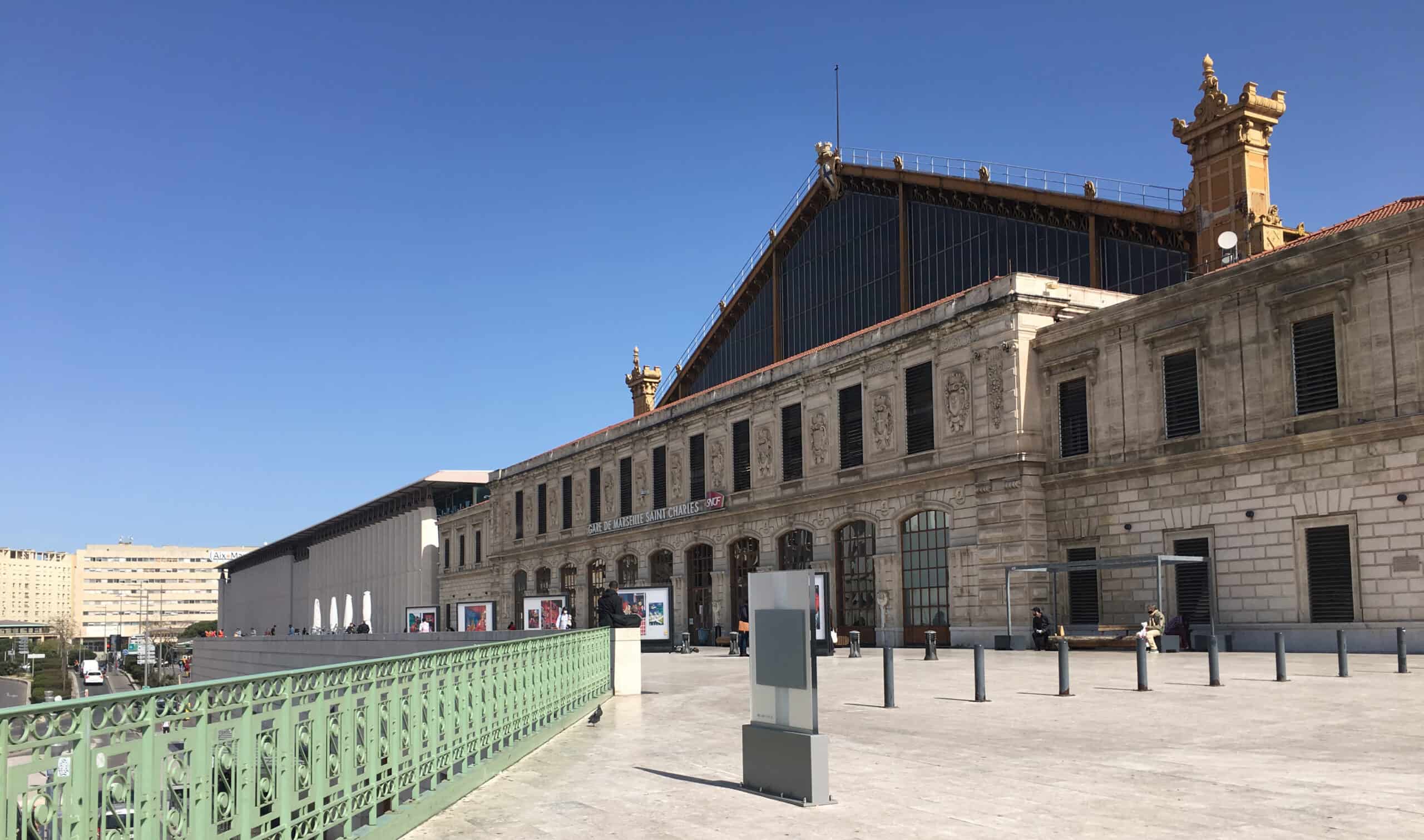 Marseille Saint-Charles : monitoring de travaux urbains complexes
