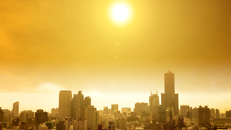 Soleil sur la ville